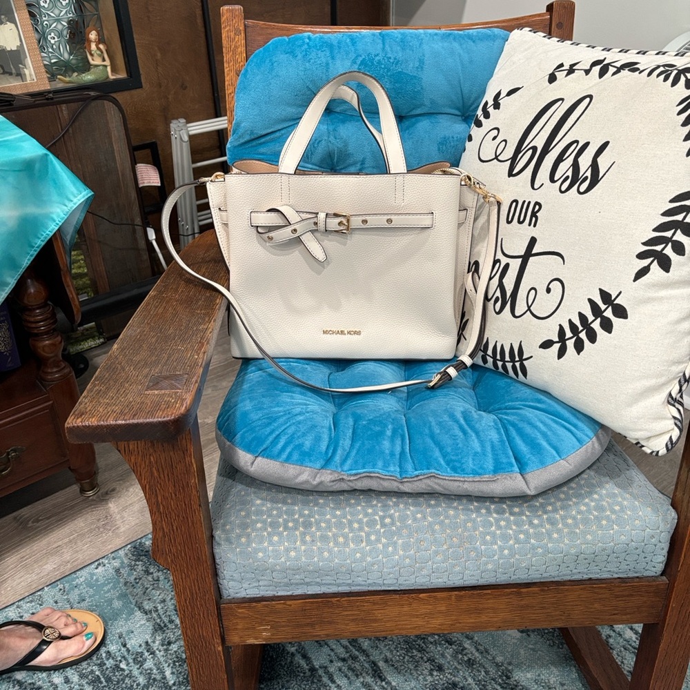 Michael Kors Cream Satchel Bag